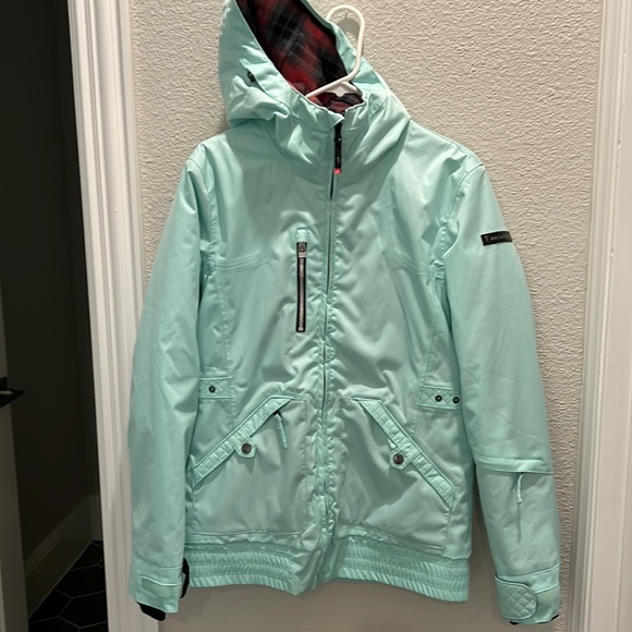 RIDE Snowboard HEAVY snow ski jacket. Gorgeous details. Mint condition Worn once - Picture 1 of 11